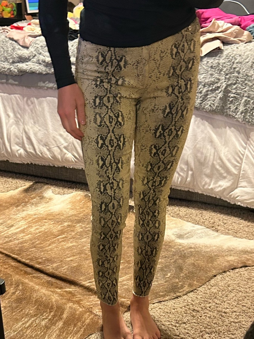 Snake Print High-Rise Ankle jeans - Light Beige